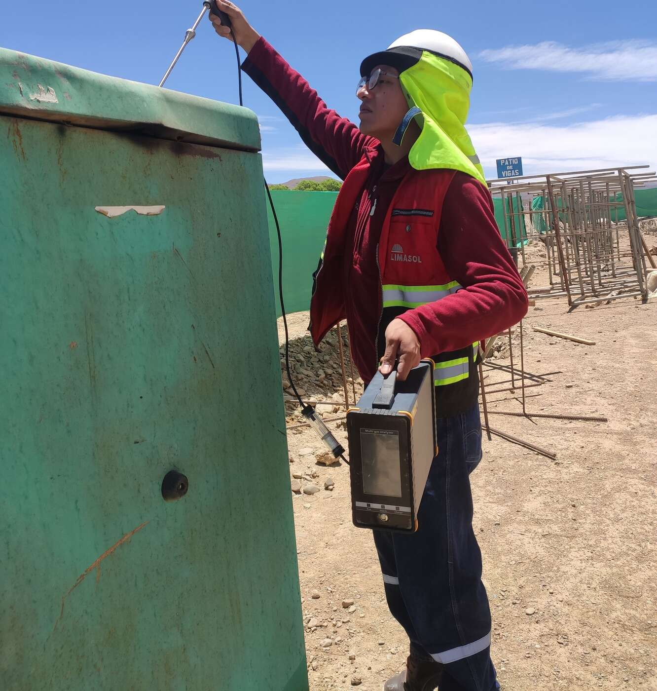 Inspección de atmósferas de trabajo con analizador multigás en obra de construcción